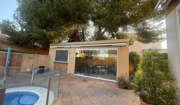 Resale - Townhouse - Orihuela Costa - Altos De Campoamor