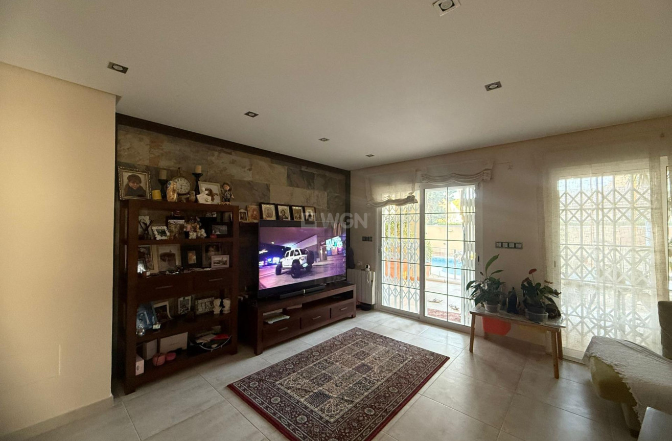 Resale - Townhouse - Orihuela Costa - Altos De Campoamor