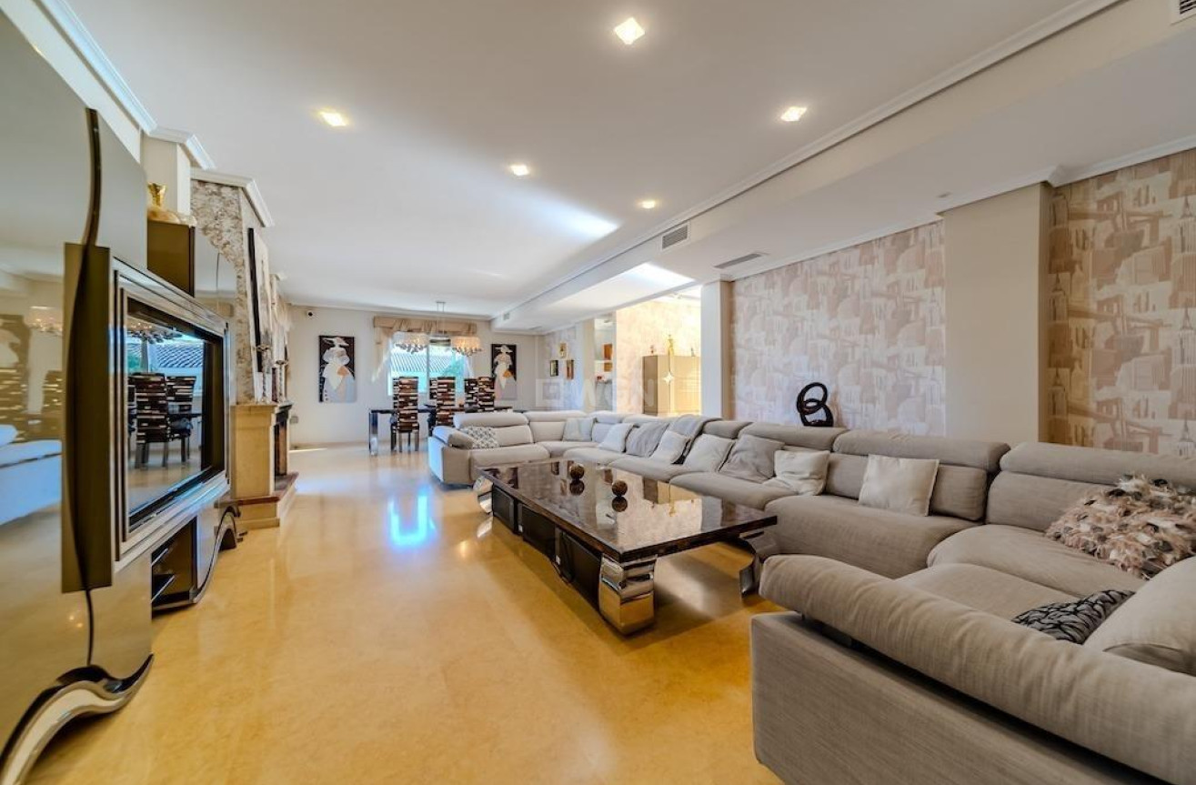 Odsprzedaż - Villa - Torrevieja - Torre La Mata