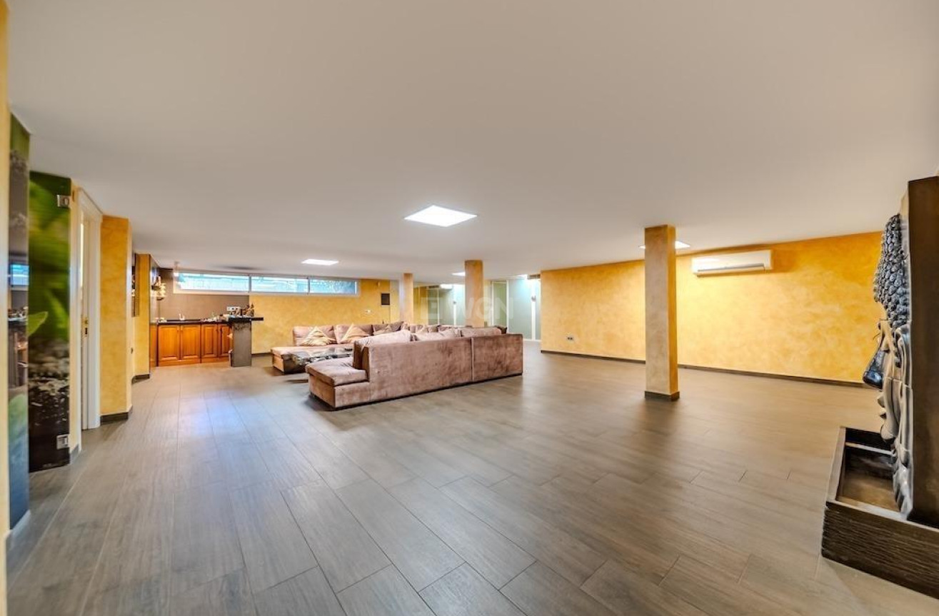 Odsprzedaż - Villa - Torrevieja - Torre La Mata