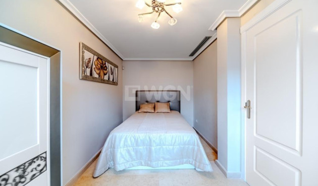 Odsprzedaż - Villa - Torrevieja - Torre La Mata