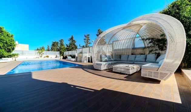 Odsprzedaż - Villa - Torrevieja - Torre La Mata
