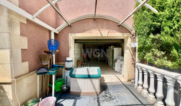 Resale - Villa - Torrevieja - Los Balcones - Los Altos del Edén
