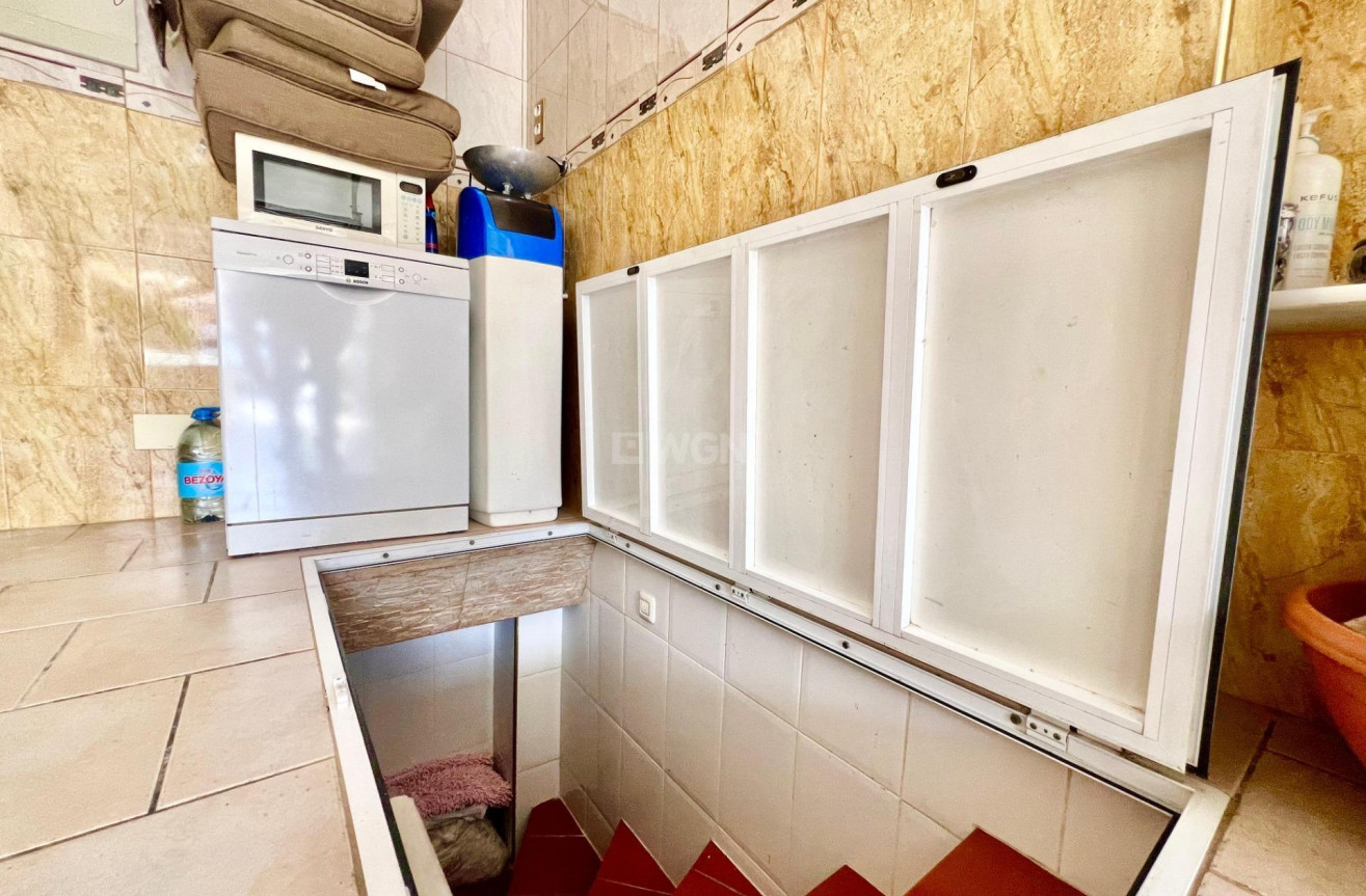 Resale - Villa - Torrevieja - Los Balcones - Los Altos del Edén