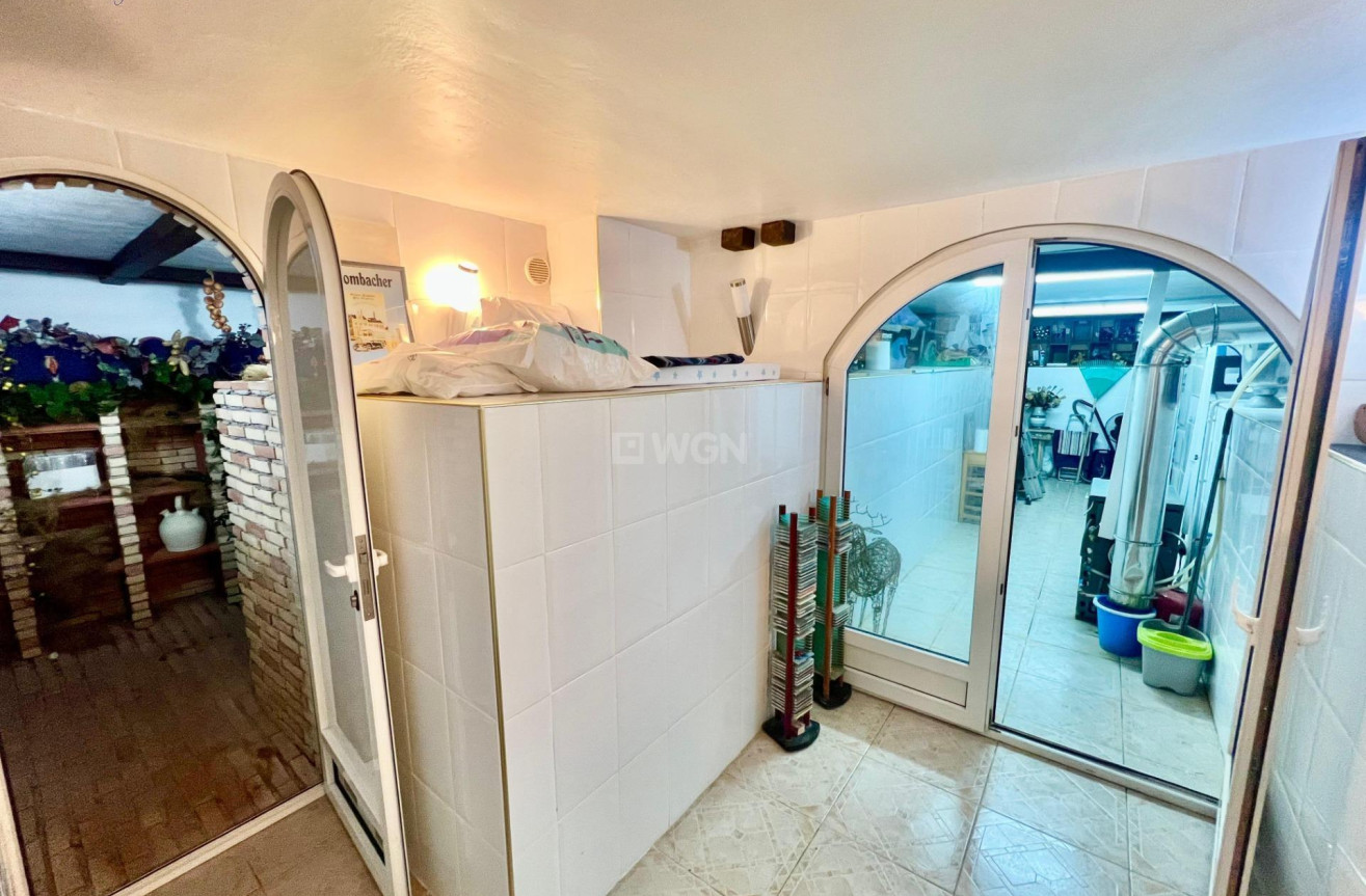 Resale - Villa - Torrevieja - Los Balcones - Los Altos del Edén