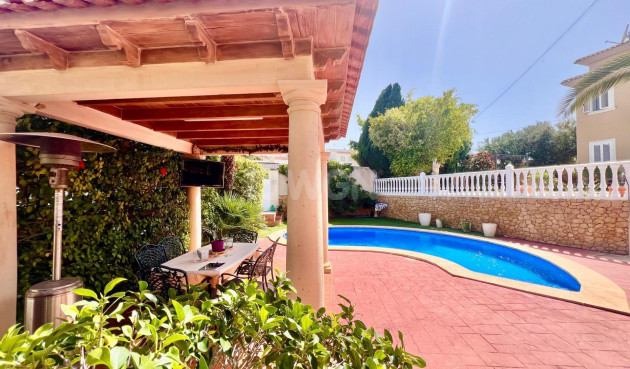 Resale - Villa - Torrevieja - Los Balcones - Los Altos del Edén
