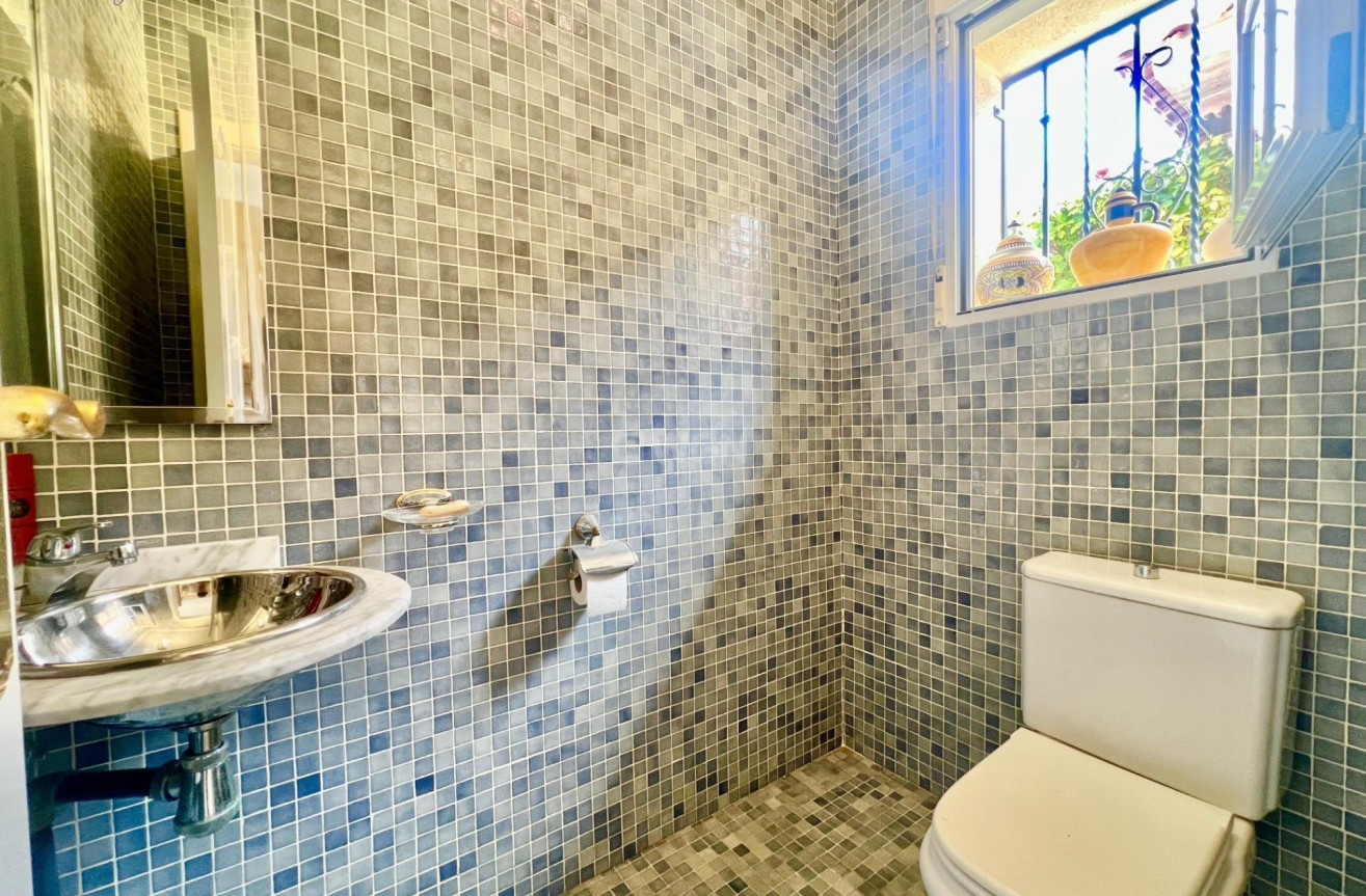 Resale - Villa - Torrevieja - Los Balcones - Los Altos del Edén