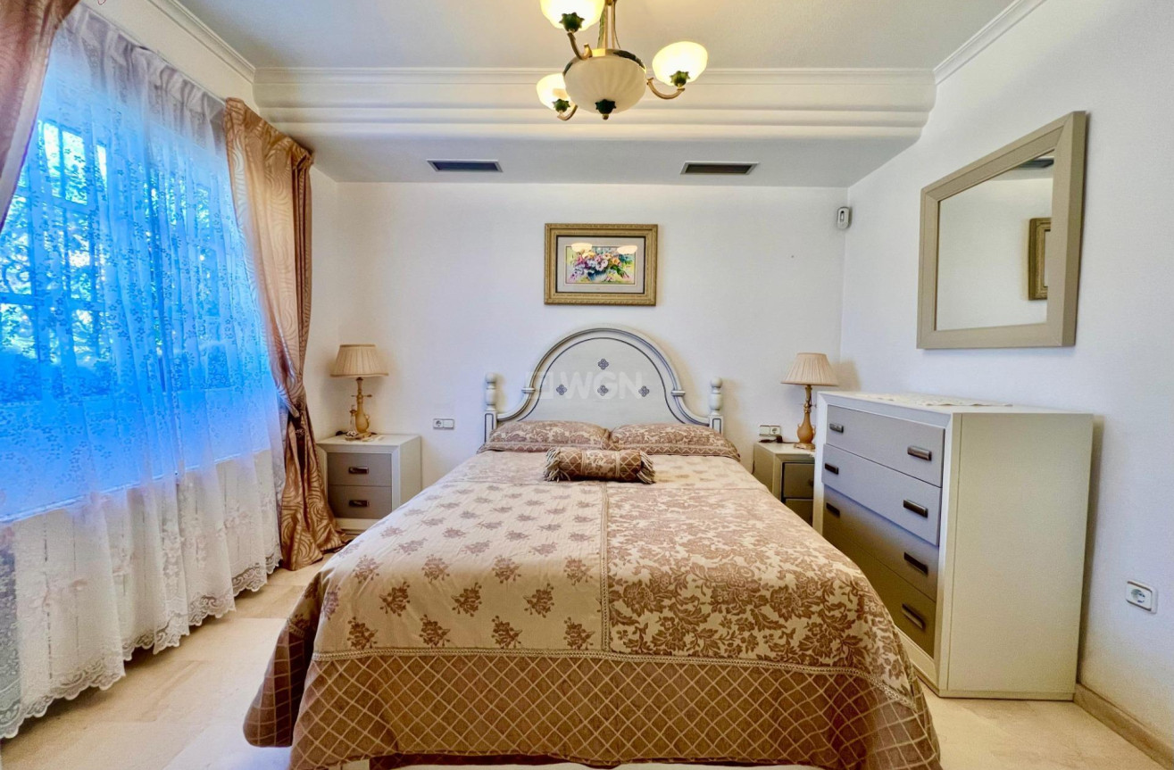 Resale - Villa - Torrevieja - Los Balcones - Los Altos del Edén
