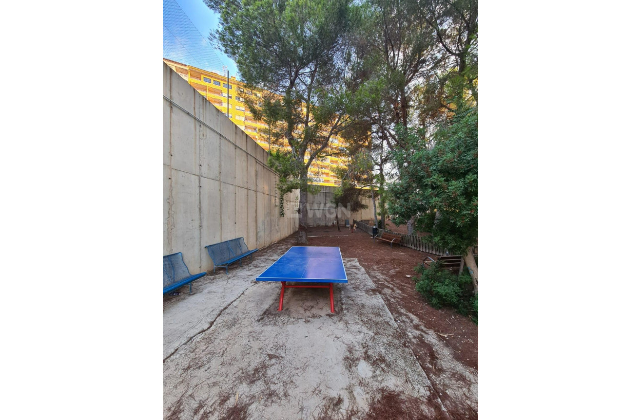 Odsprzedaż - Mieszkanie w bloku - Orihuela Costa - Campoamor