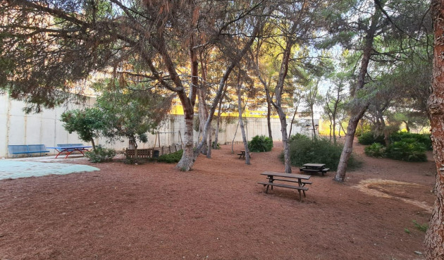 Odsprzedaż - Mieszkanie w bloku - Orihuela Costa - Campoamor