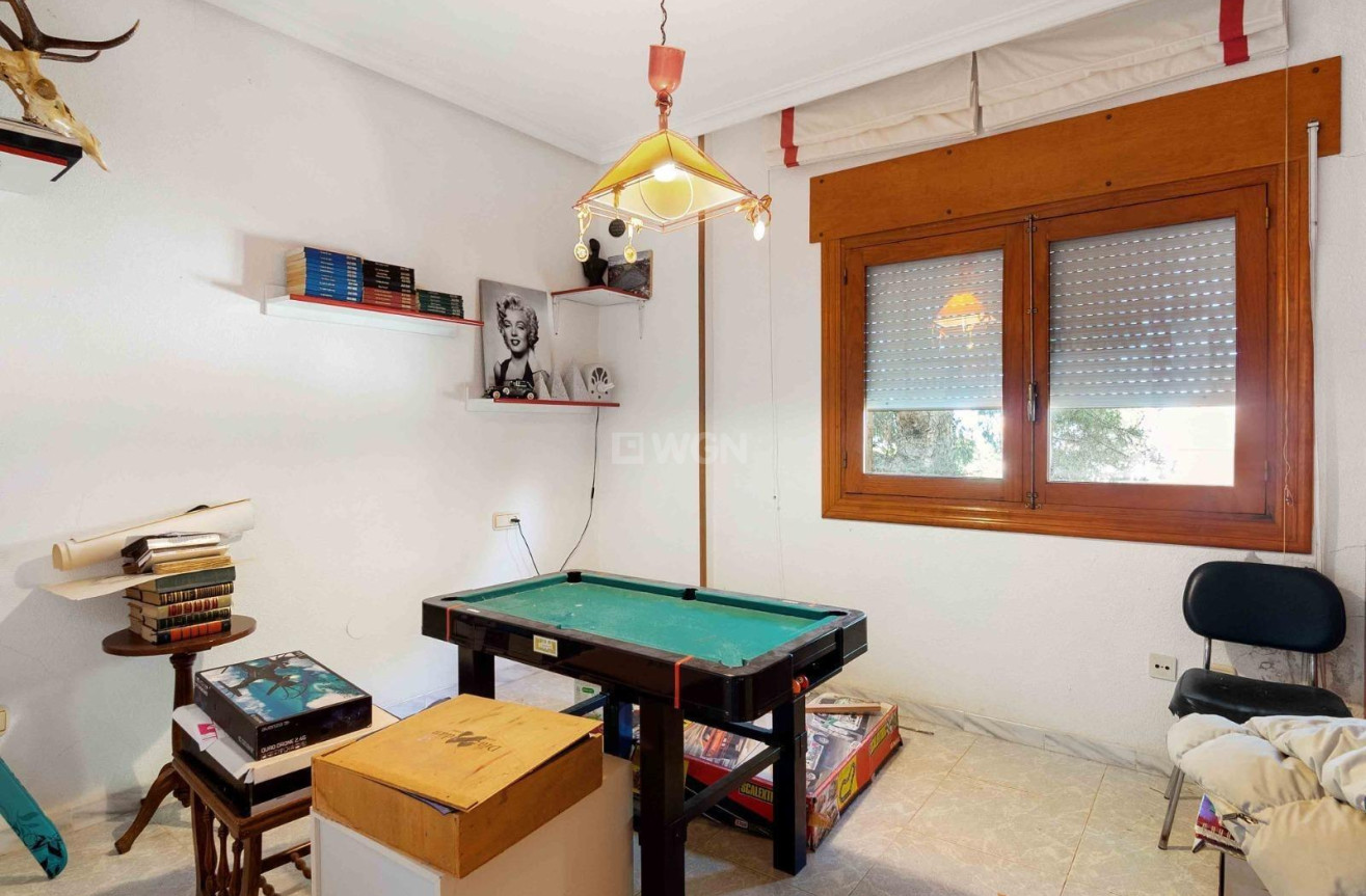 Odsprzedaż - Villa - Torrevieja - Los Balcones