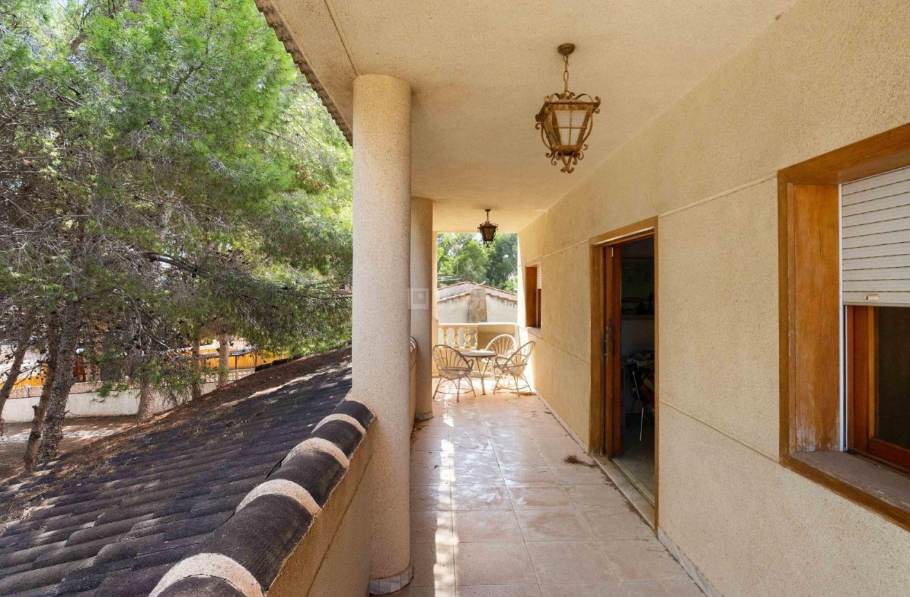 Odsprzedaż - Villa - Torrevieja - Los Balcones