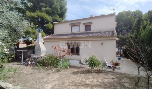 Odsprzedaż - Villa - Torrevieja - Los Balcones