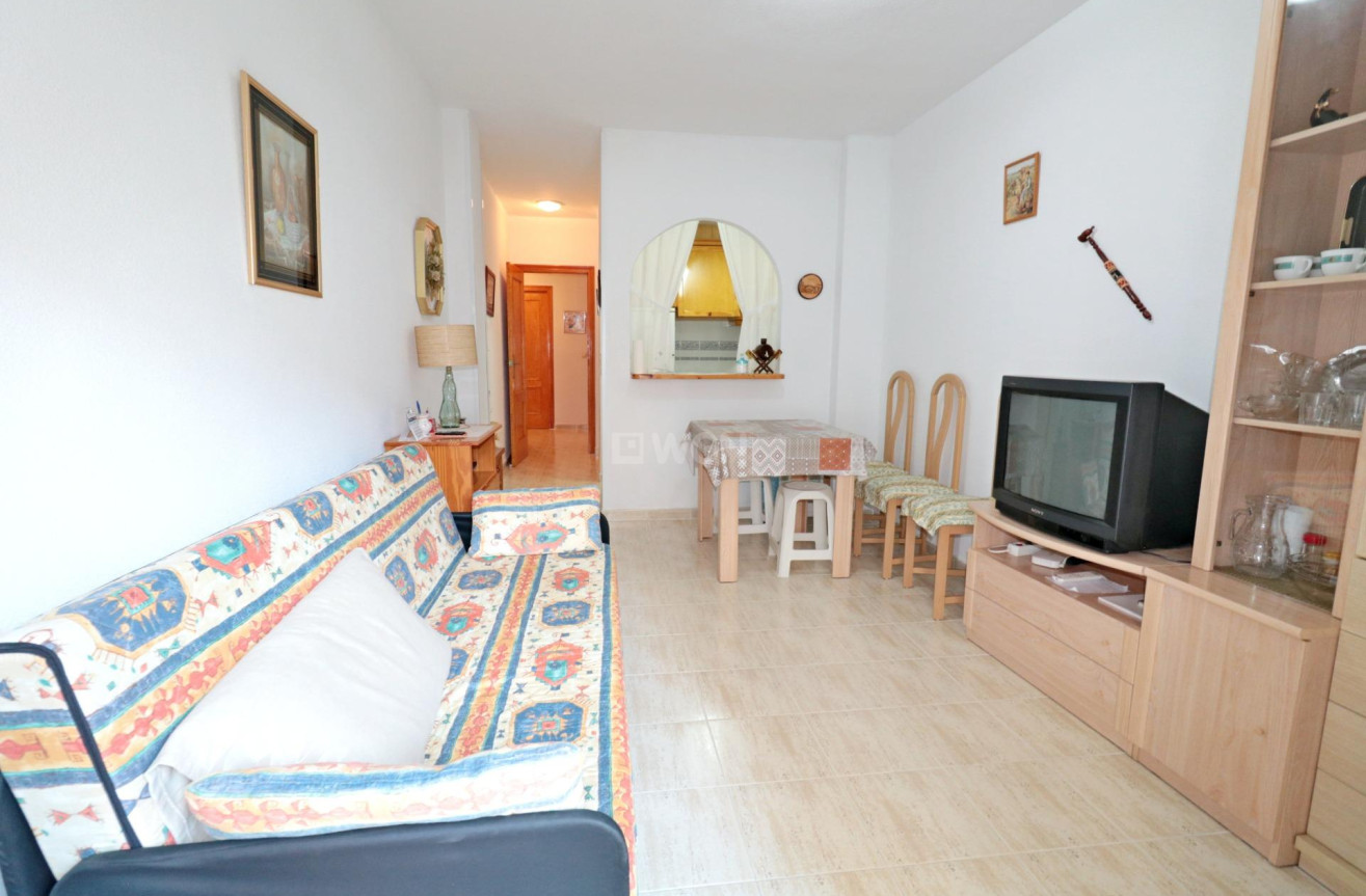 Odsprzedaż - Mieszkanie w bloku - Torrevieja - Acequion