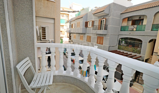 Odsprzedaż - Mieszkanie w bloku - Torrevieja - Acequion
