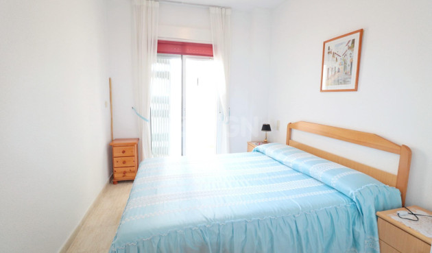 Odsprzedaż - Mieszkanie w bloku - Torrevieja - Acequion