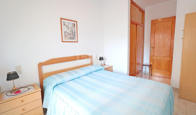 Odsprzedaż - Mieszkanie w bloku - Torrevieja - Acequion