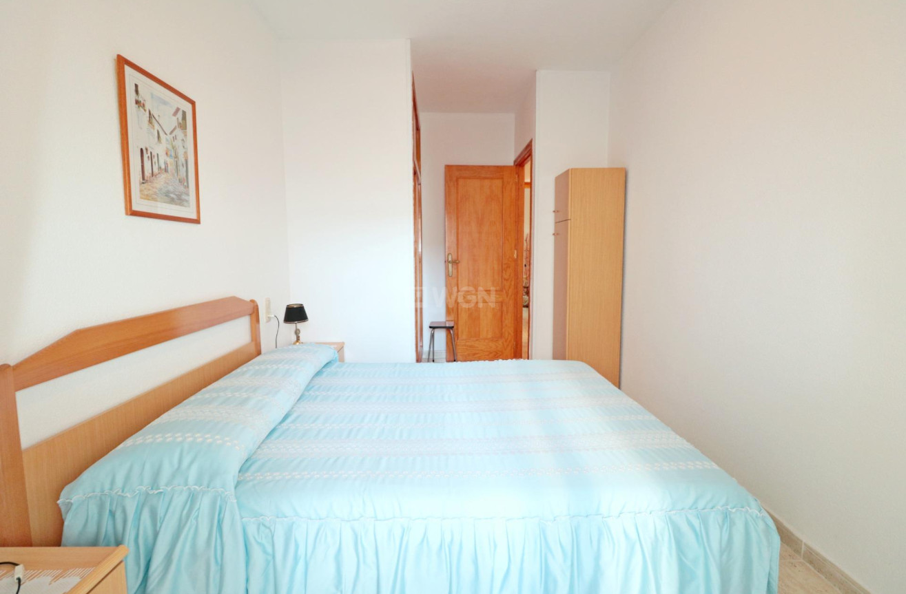 Odsprzedaż - Mieszkanie w bloku - Torrevieja - Acequion