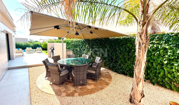 Reventa - Villa - Los Montesinos - Costa Blanca