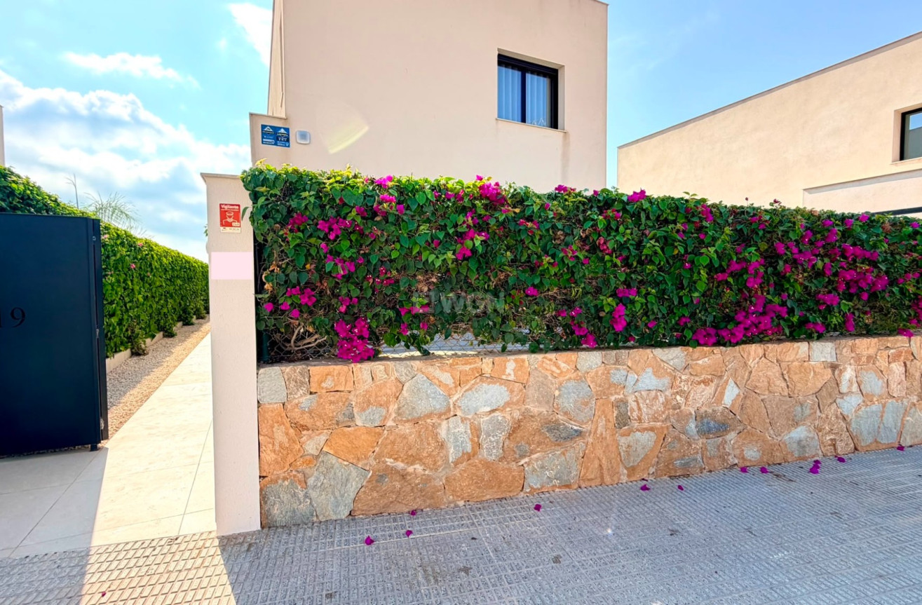 Reventa - Villa - Los Montesinos - Costa Blanca