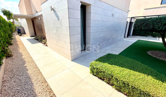 Reventa - Villa - Los Montesinos - Costa Blanca