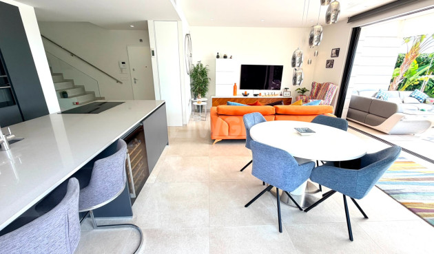 Reventa - Villa - Los Montesinos - Costa Blanca