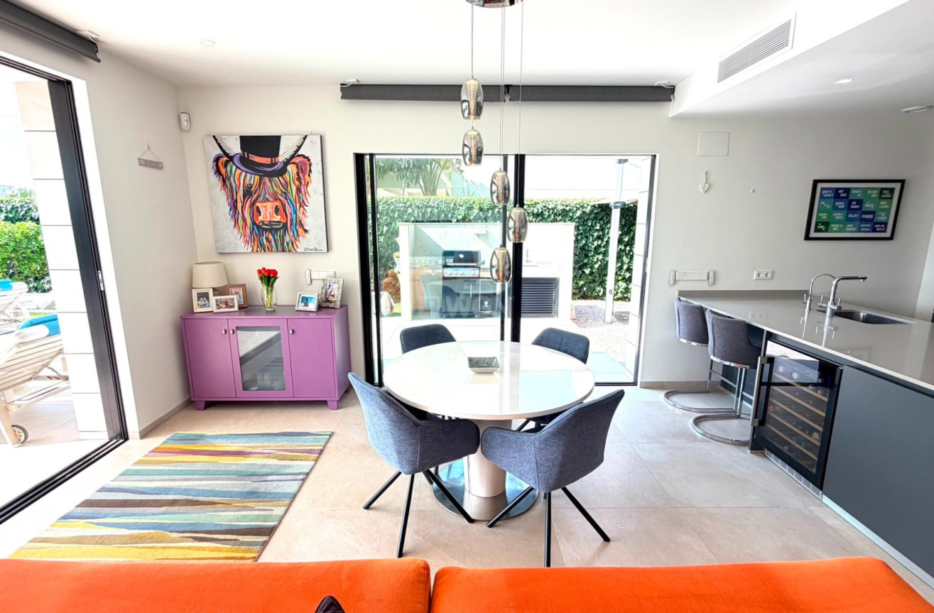 Reventa - Villa - Los Montesinos - Costa Blanca