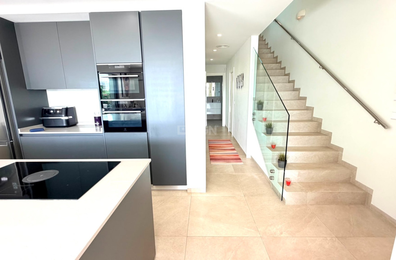 Reventa - Villa - Los Montesinos - Costa Blanca