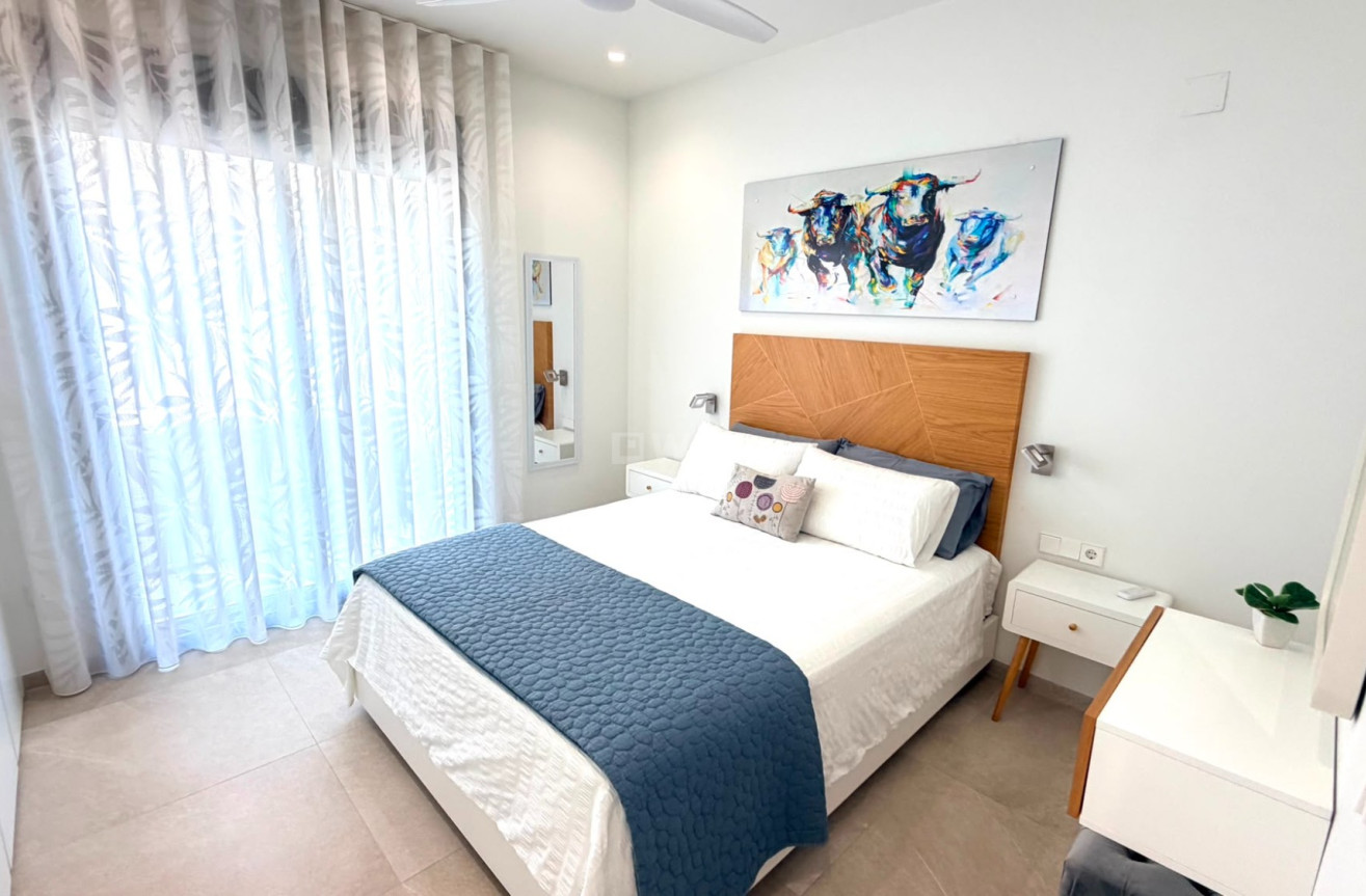 Reventa - Villa - Los Montesinos - Costa Blanca