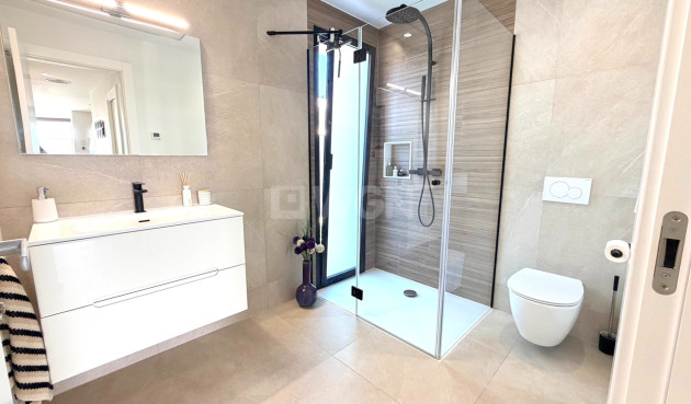 Reventa - Villa - Los Montesinos - Costa Blanca
