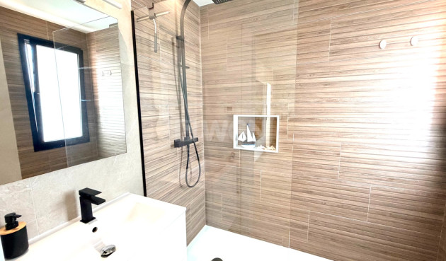 Reventa - Villa - Los Montesinos - Costa Blanca