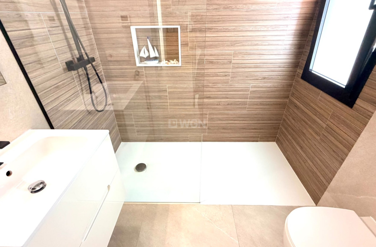 Reventa - Villa - Los Montesinos - Costa Blanca