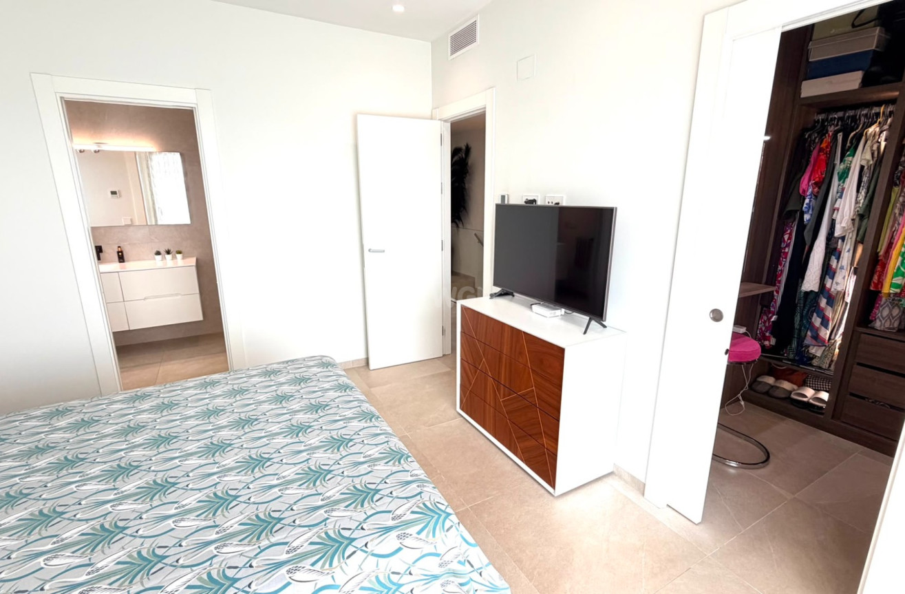 Reventa - Villa - Los Montesinos - Costa Blanca