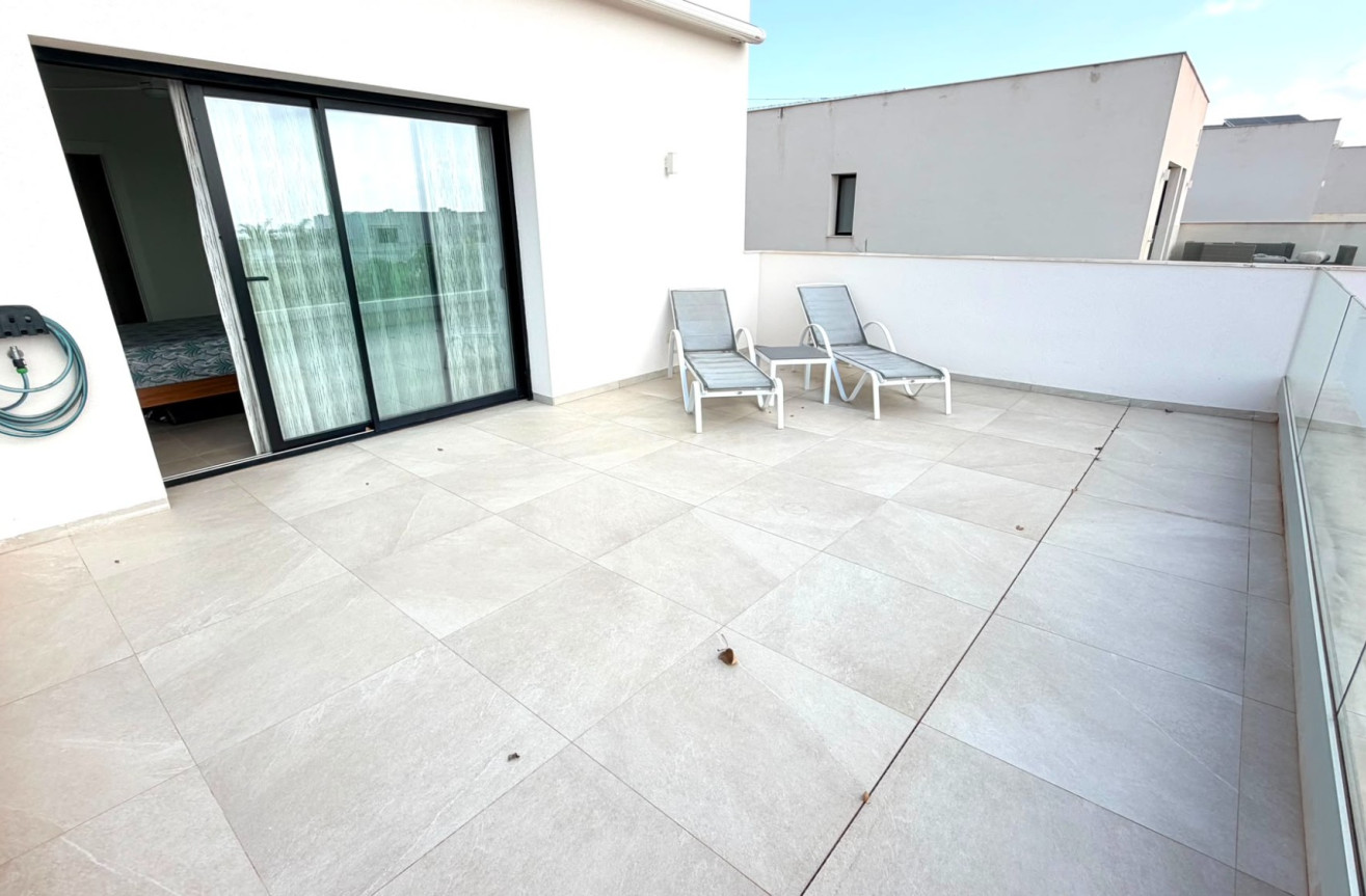 Reventa - Villa - Los Montesinos - Costa Blanca