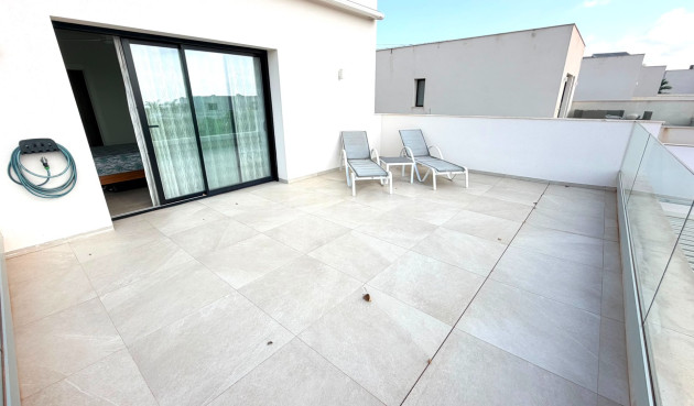 Reventa - Villa - Los Montesinos - Costa Blanca