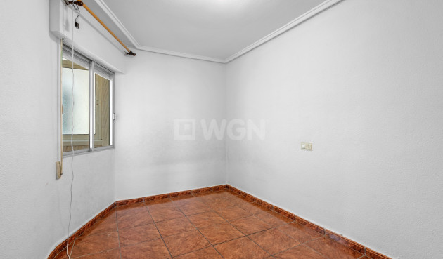 Odsprzedaż - Mieszkanie w bloku - Benijofar - Costa Blanca