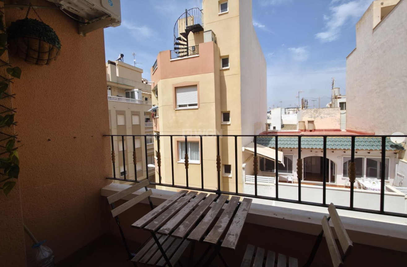 Resale - Apartment / flat - Torrevieja - Playa de los Locos