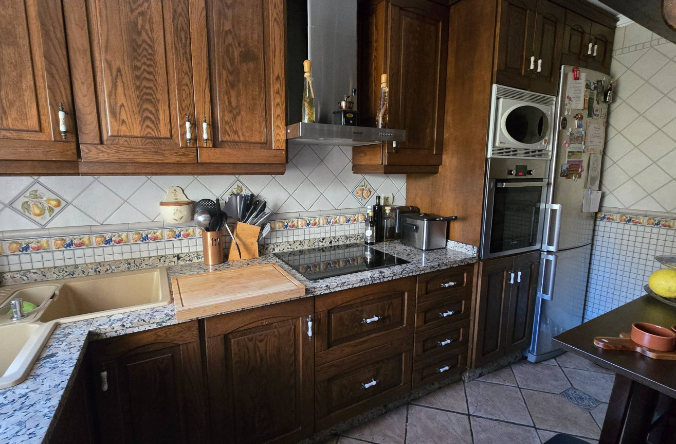 Resale - Villa - Estepona - Puerto Estepona
