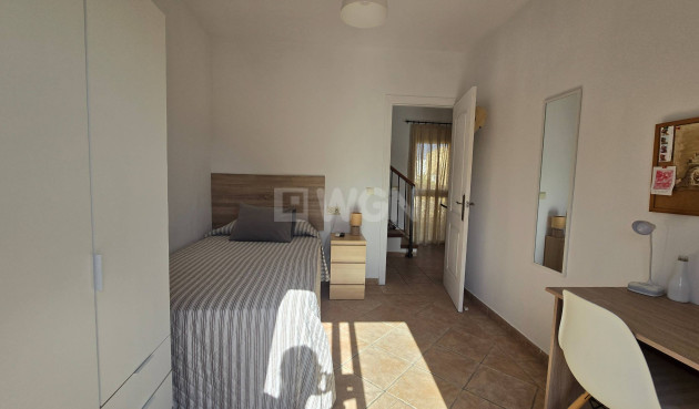 Resale - Villa - Estepona - Puerto Estepona