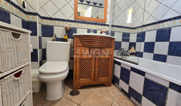 Resale - Villa - Estepona - Puerto Estepona