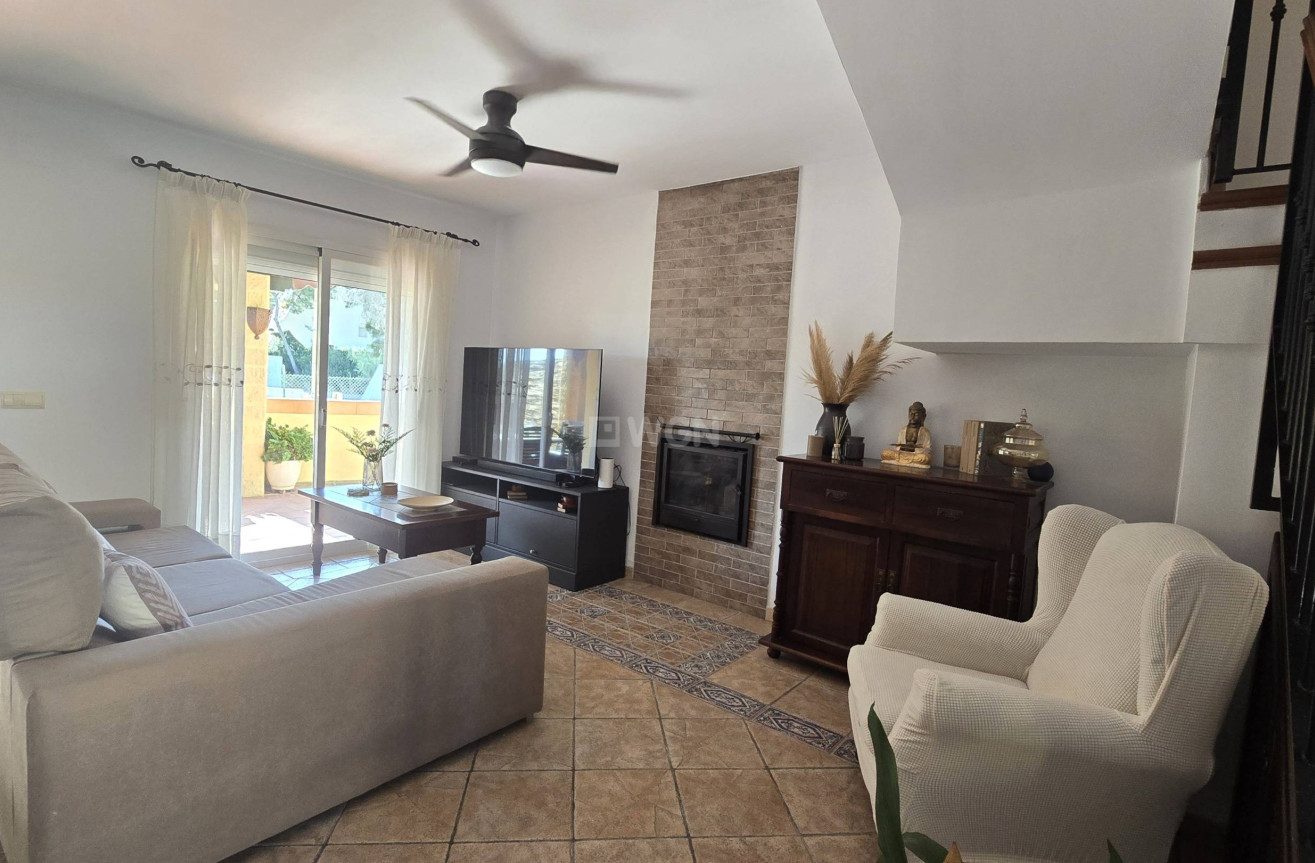Resale - Villa - Estepona - Puerto Estepona