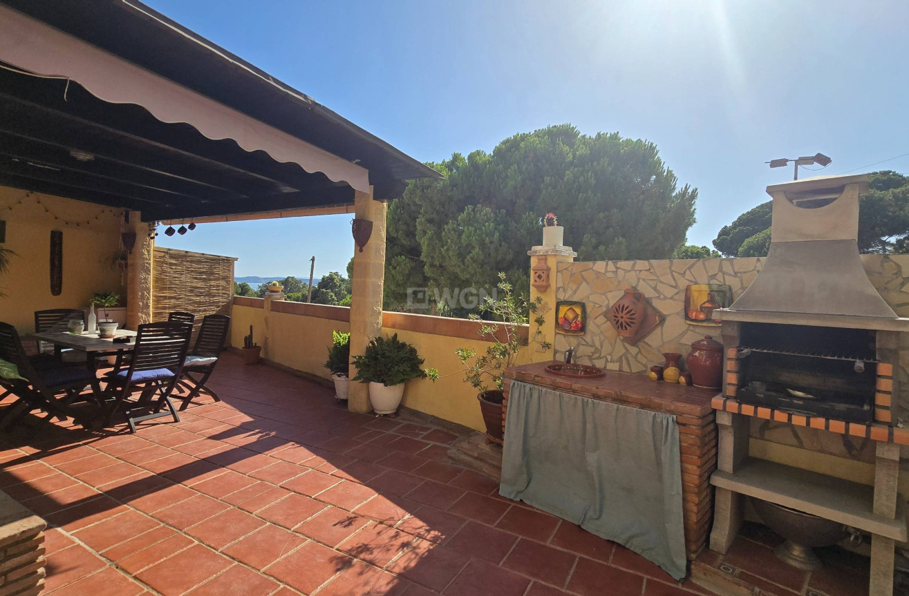 Resale - Villa - Estepona - Puerto Estepona