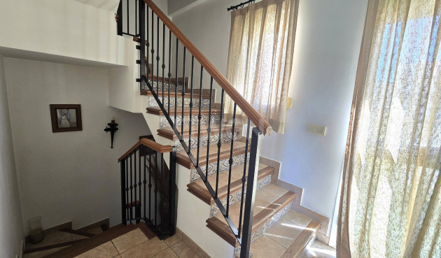 Resale - Villa - Estepona - Puerto Estepona
