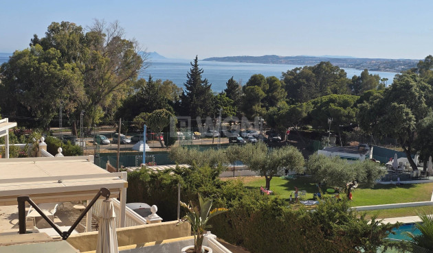 Resale - Villa - Estepona - Puerto Estepona