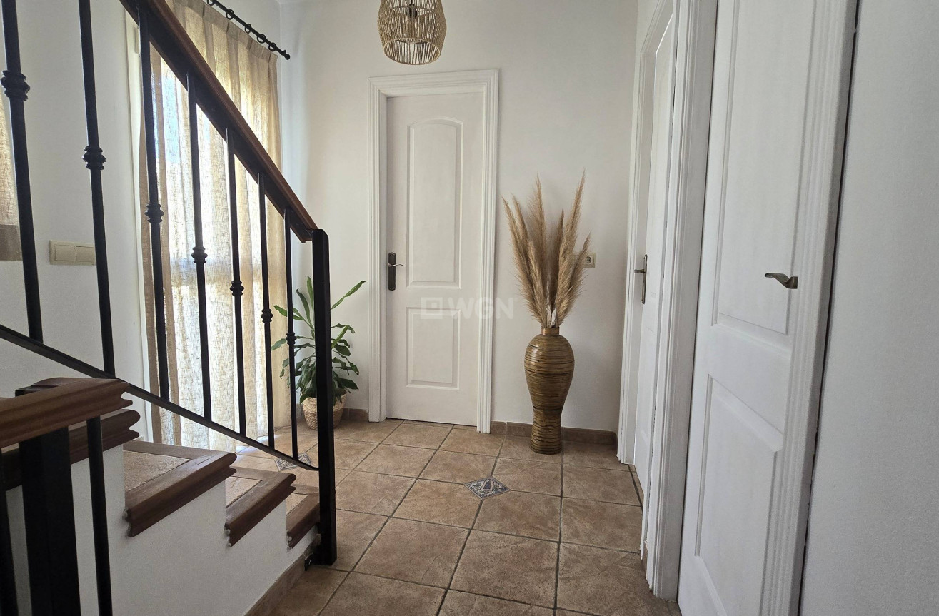 Resale - Villa - Estepona - Puerto Estepona