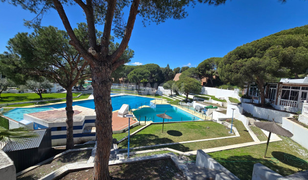 Resale - Villa - Estepona - Puerto Estepona