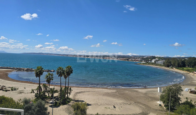 Resale - Villa - Estepona - Puerto Estepona