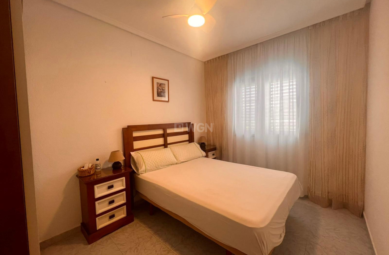 Wiederverkauf - Bungalow - Torrevieja - Torrejón