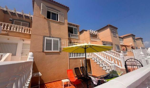 Wiederverkauf - Bungalow - Torrevieja - Torrejón