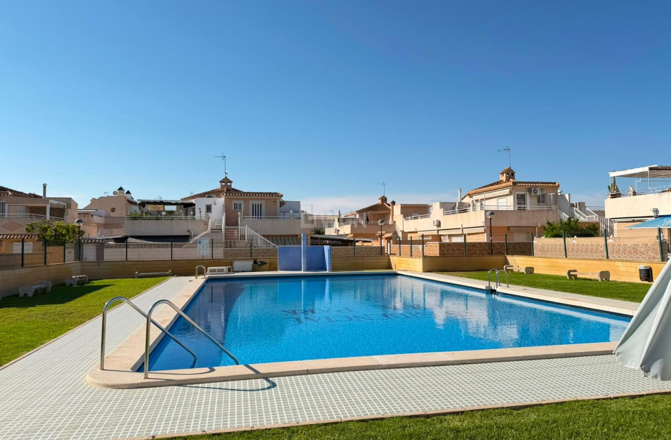 Reventa - Villa - Torrevieja - Carrefour